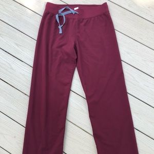 Figs Scrub Livingston Pants Burgundy Size XS